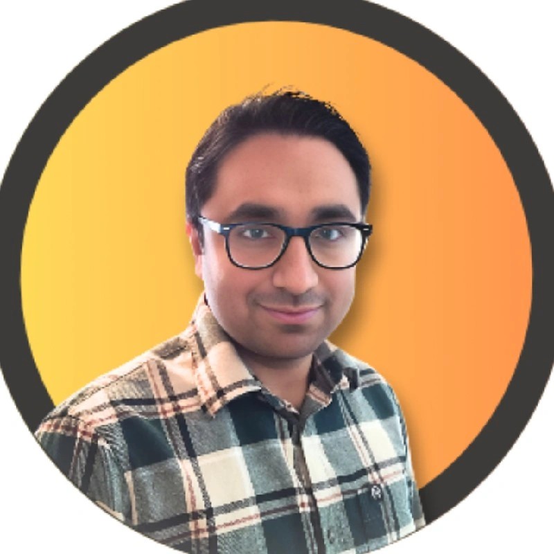 Najeeb, Shariq