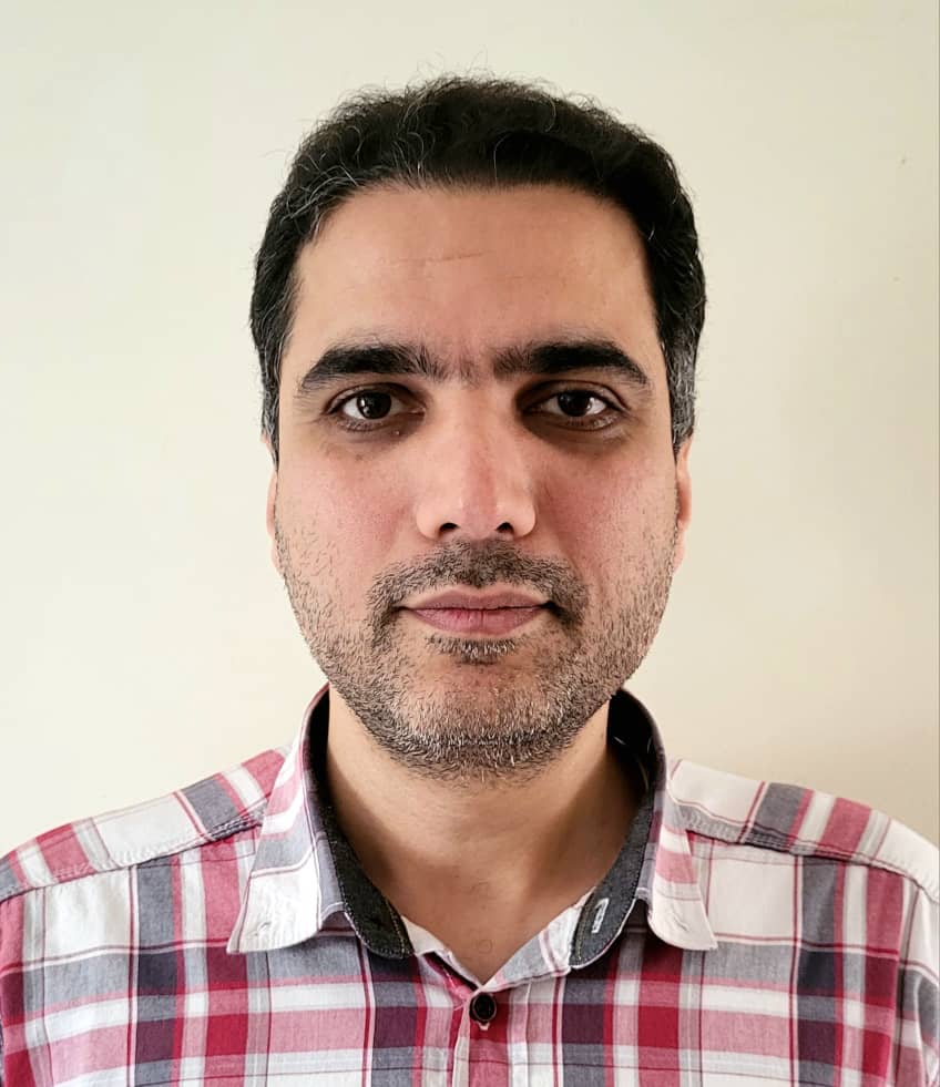 Hosseini, M. R.