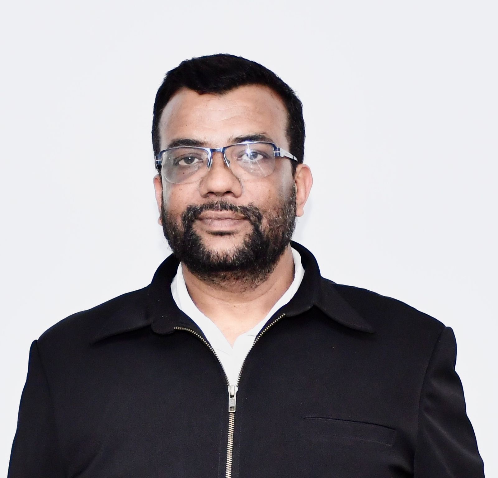 Siddique, Hifzur R.