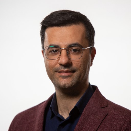 Halvaei, Iman