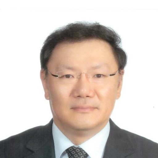 Kim, Yong-ku