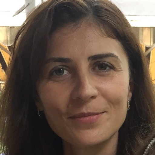 Apostu, Simona Andreea