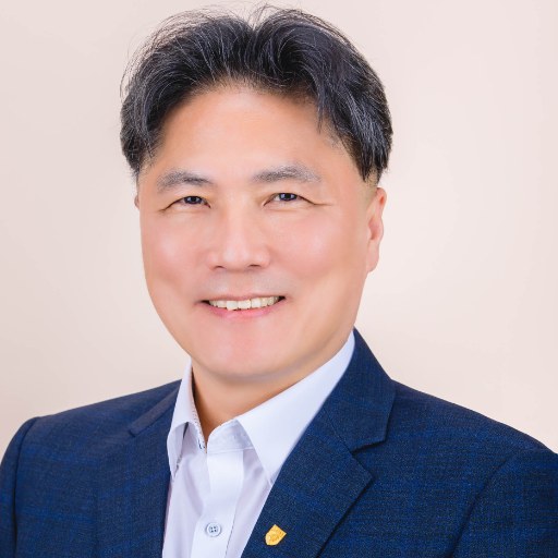 Jo, Minho