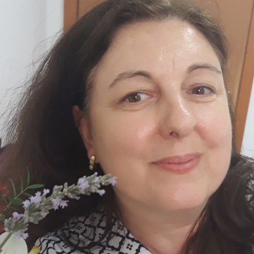 Poiana, Mariana Atena