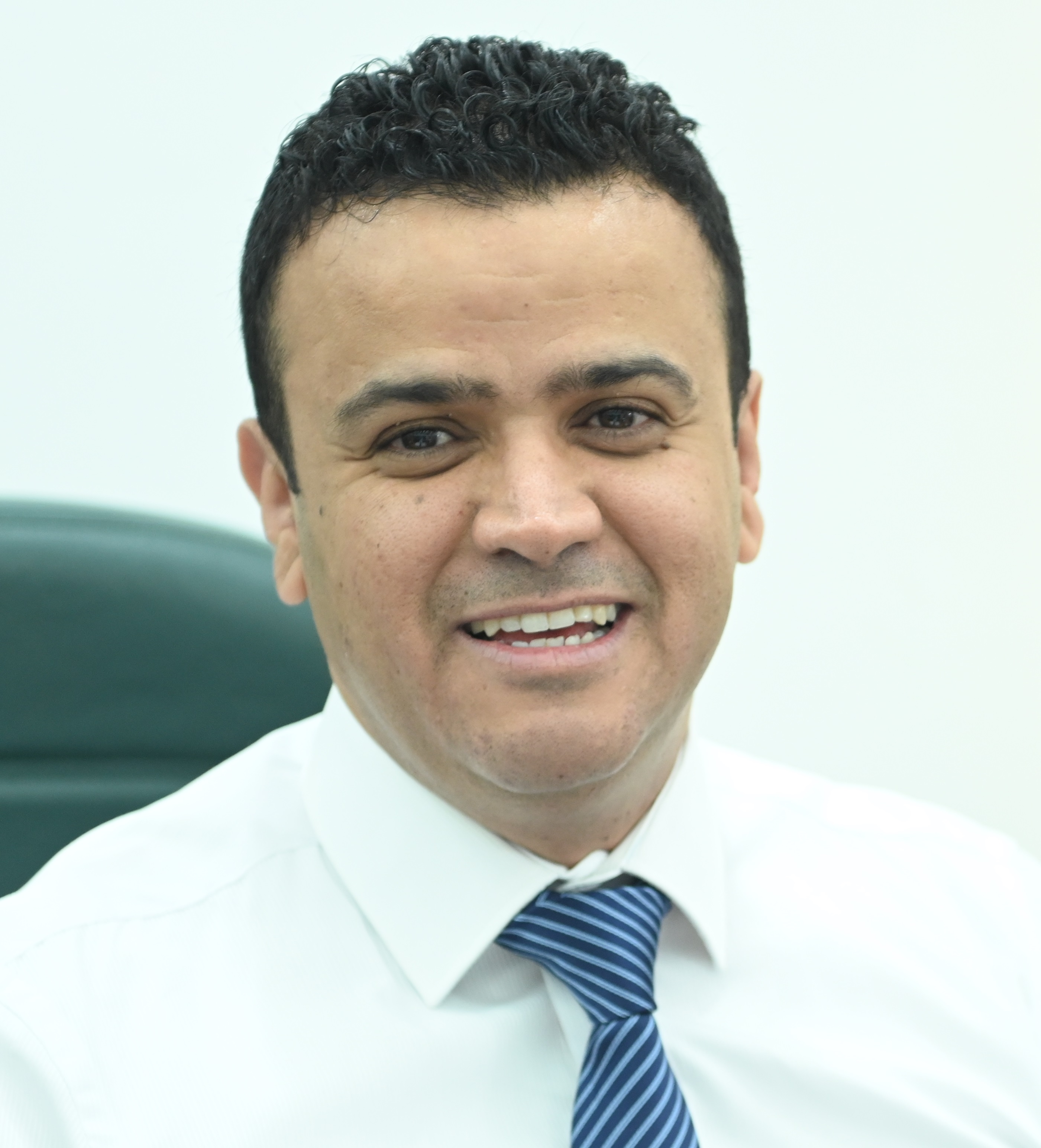 Alhmiedat, Tareq Ali