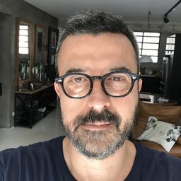 Cesar R. F. Azevedo