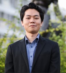 Nguyen, Phi Hung